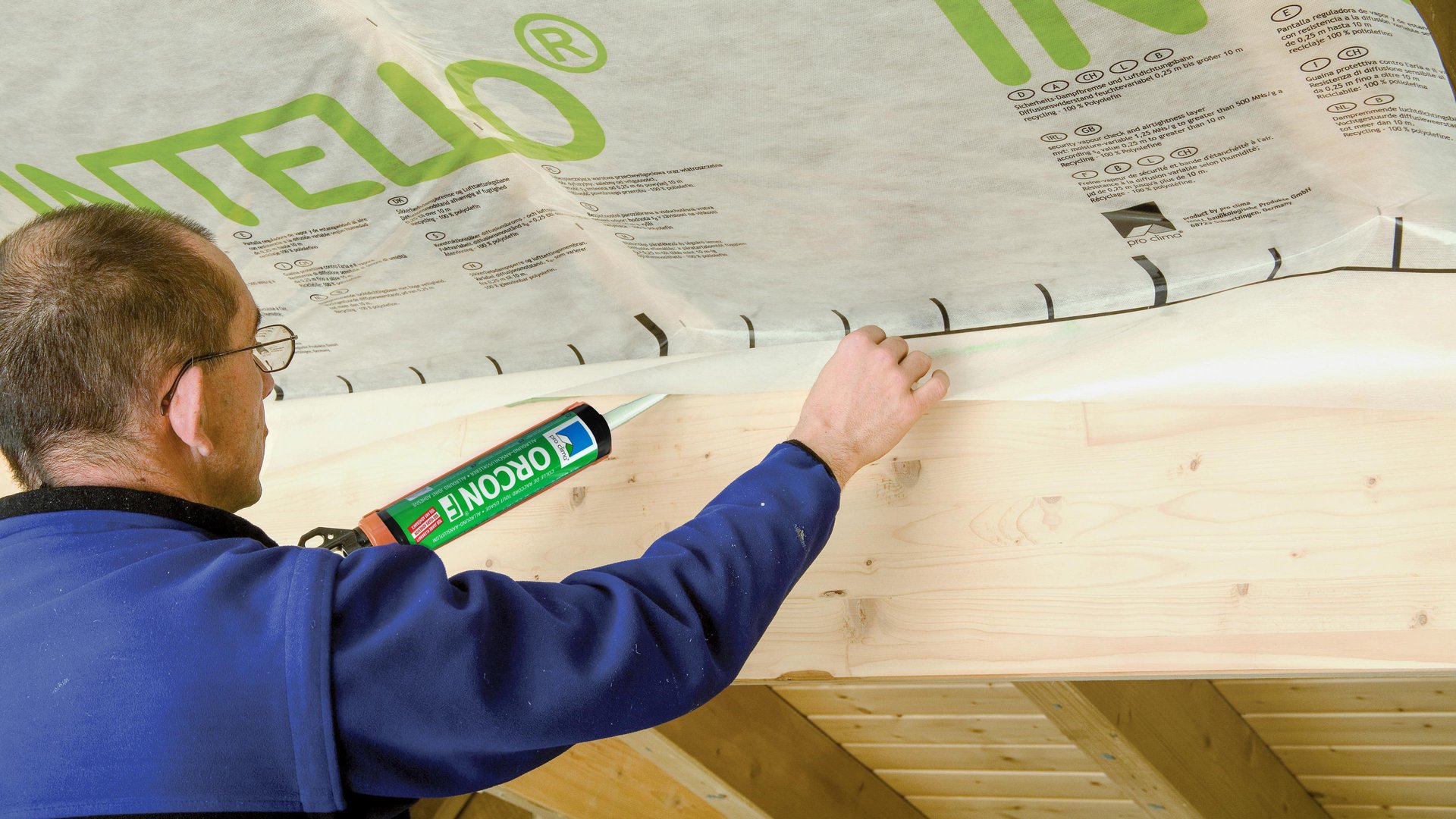 4. Anschluss an Holz
